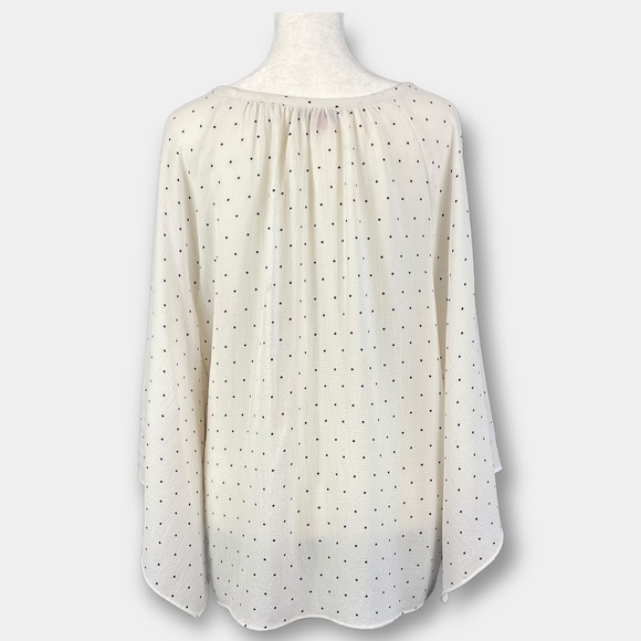 EUC Vince Camuto Polka Dot Blouse White Black Size Medium - Picture 3 of 6